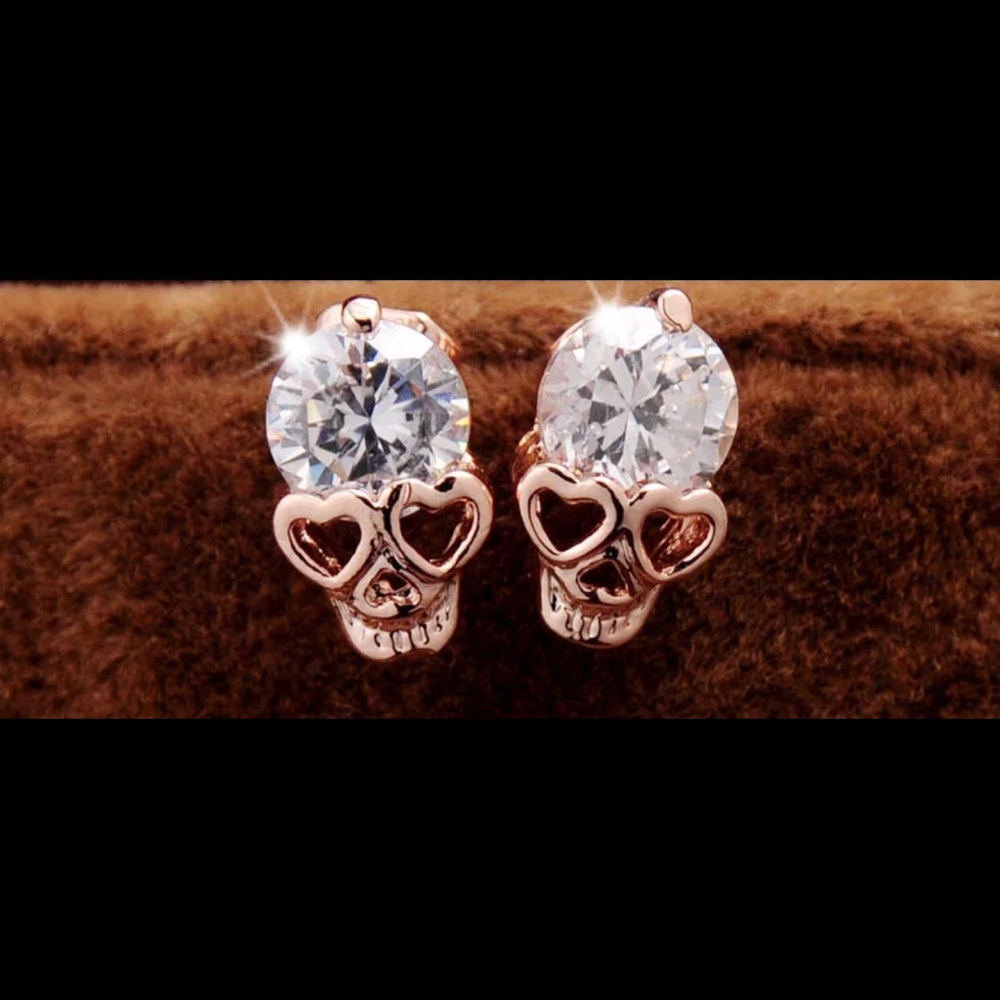 Skull Crystal Halloween Earrings New!